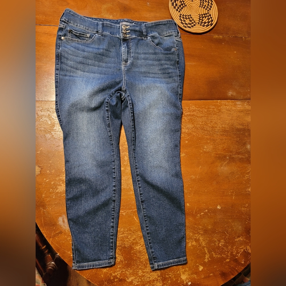 Torrid jegging - Picture 2 of 4